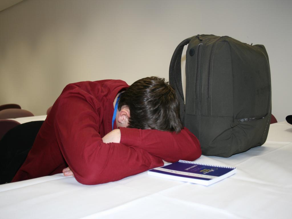 [Josleeping_1.jpg]
