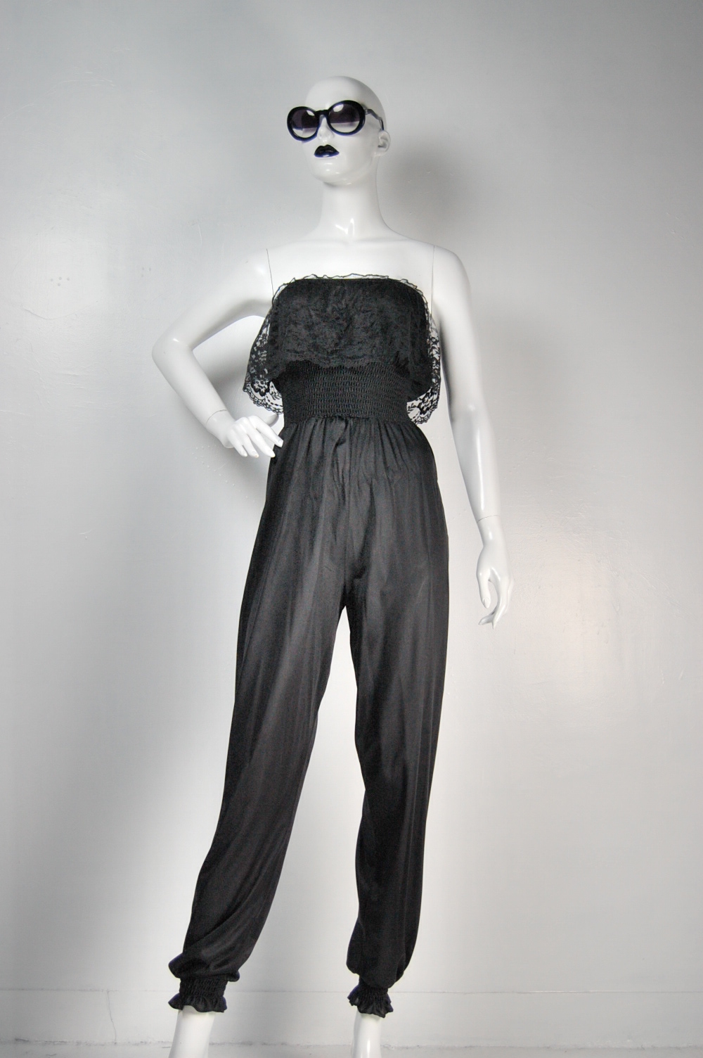 ALCATROCK bare race black jumpsuit