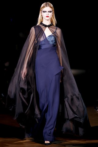[Givenchy+spring+2010+haute+couture+show+Ricardo+Tisci+Women+Management+New+York+City+Blog+Kasia+Struss+style+dot+com.jpg]