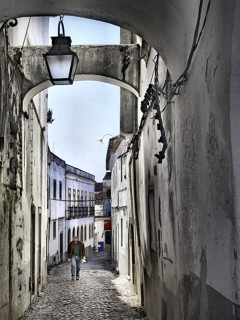 [Evora[1].jpg]