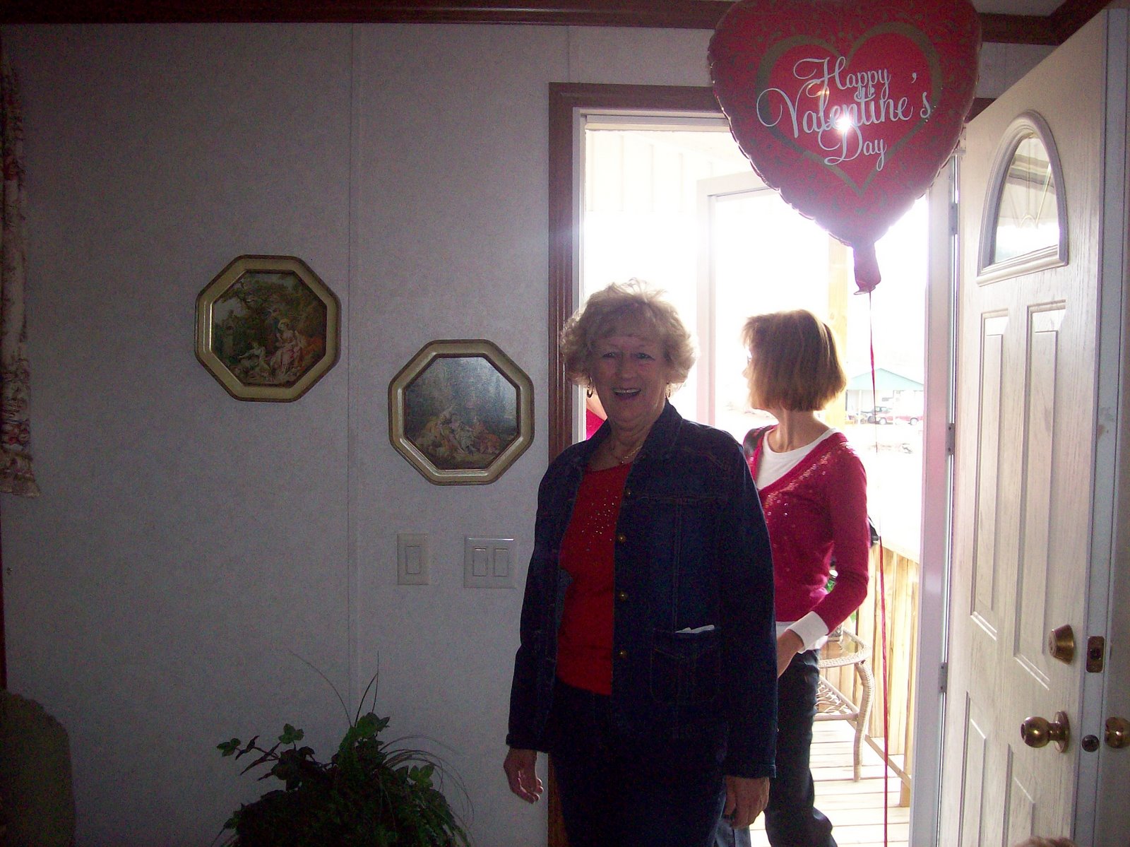 [mom's+b'day+and+val+day+005.JPG]
