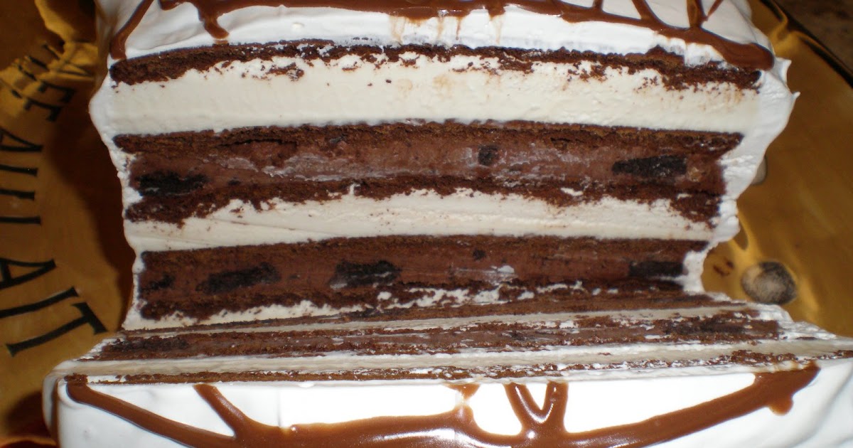 Savvy Chef: Oreo Fudge Ice Cream Cake