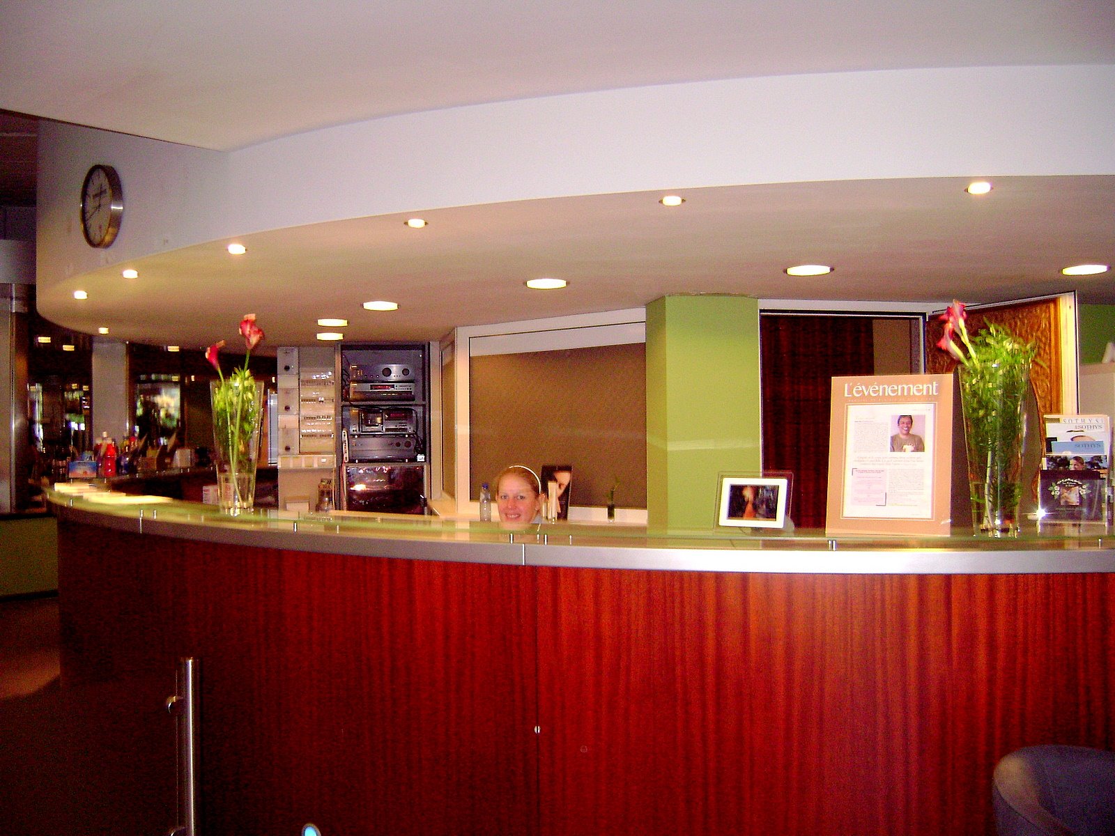 [File+205+185-1.jpg]