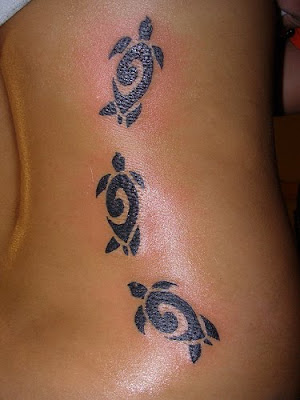 Tribal Turtle Tattoo Design on Female Sexy Back