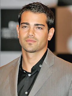 Jesse Metcalfe Short Hairstyle Pictures, Short Mens Formal Haircut 2011
