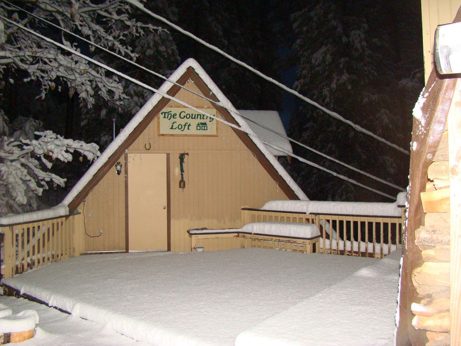 Mi Wuk Area Homeowners Association News & Updates THE FIRST REAL SNOW OF THE SEASON IS HERE!