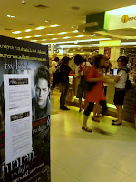 Twilight series out-of-stock notice at Asia Books