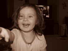 Jenna Chastain & Family...: Naked baby butt!