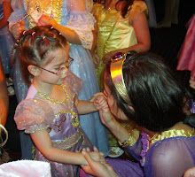 Stephanie meets Princess Jasmine