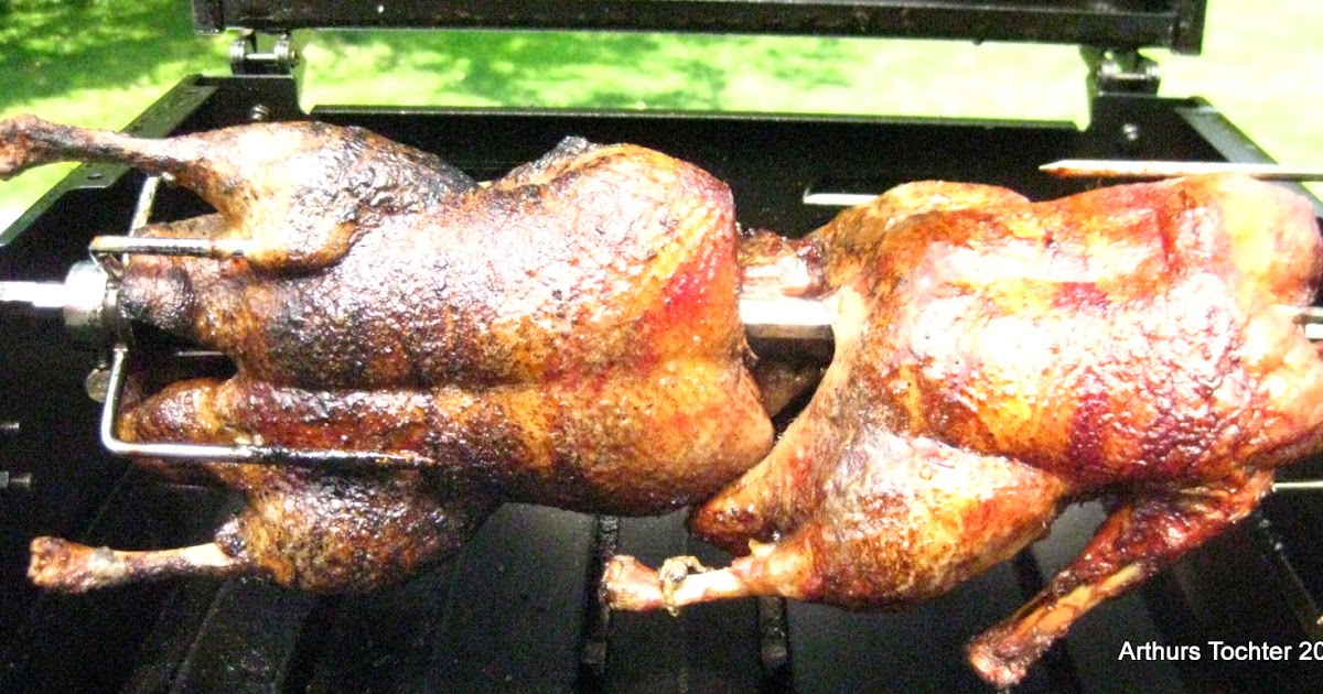 Ganze Barbarie-Ente NT (Nieder/Niedrigtemperaturgaren) aus dem Ofen mit ...
