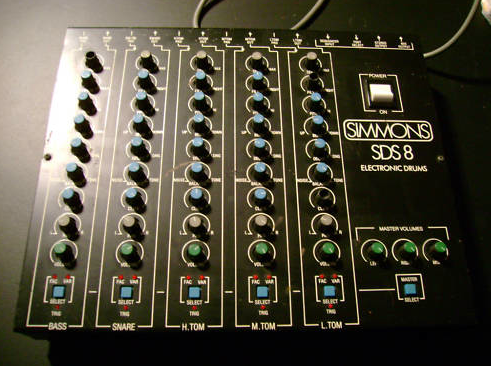 Spectrum vst. 8 драм. Roland drum machine. Tr-727 от roland. плагины драм машины.