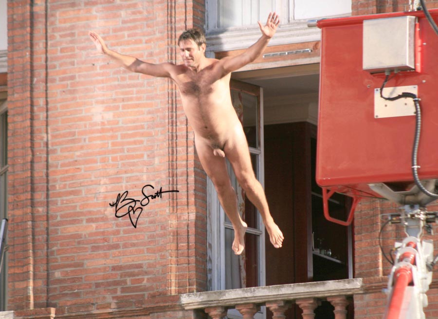 Sergi Lopez Naked.