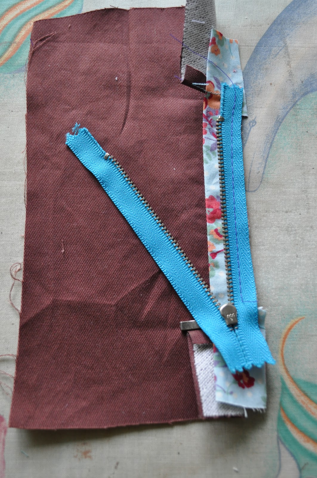 Bloom's Endless Summer Zippered welt pocket in a side seam