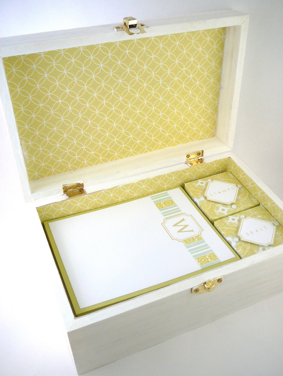 [Stationery_Box_Open.jpg]