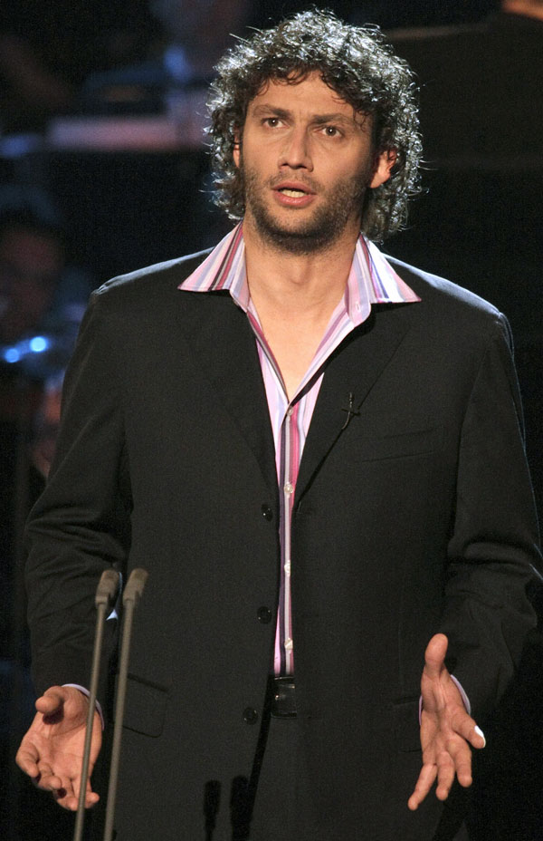 [Jonas-KaufmannRex_41296a.jpg]