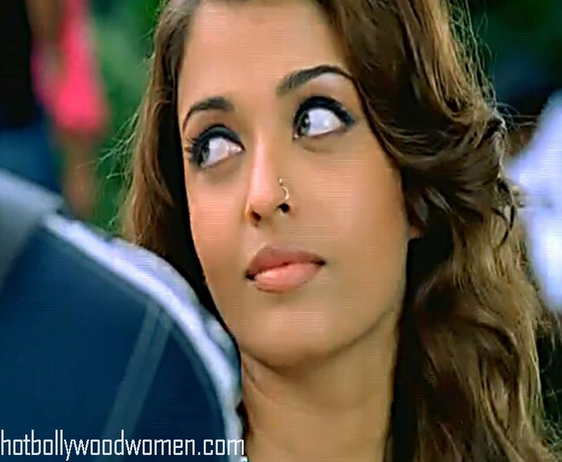 Hot Bollywood Celeb: Aishwarya Rai Eyes, Aishwarya Rai's Smiling Face