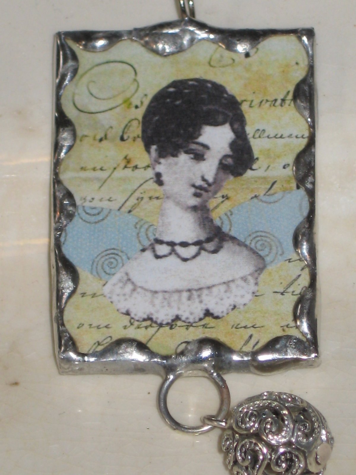 [becky's+pendant.jpg]