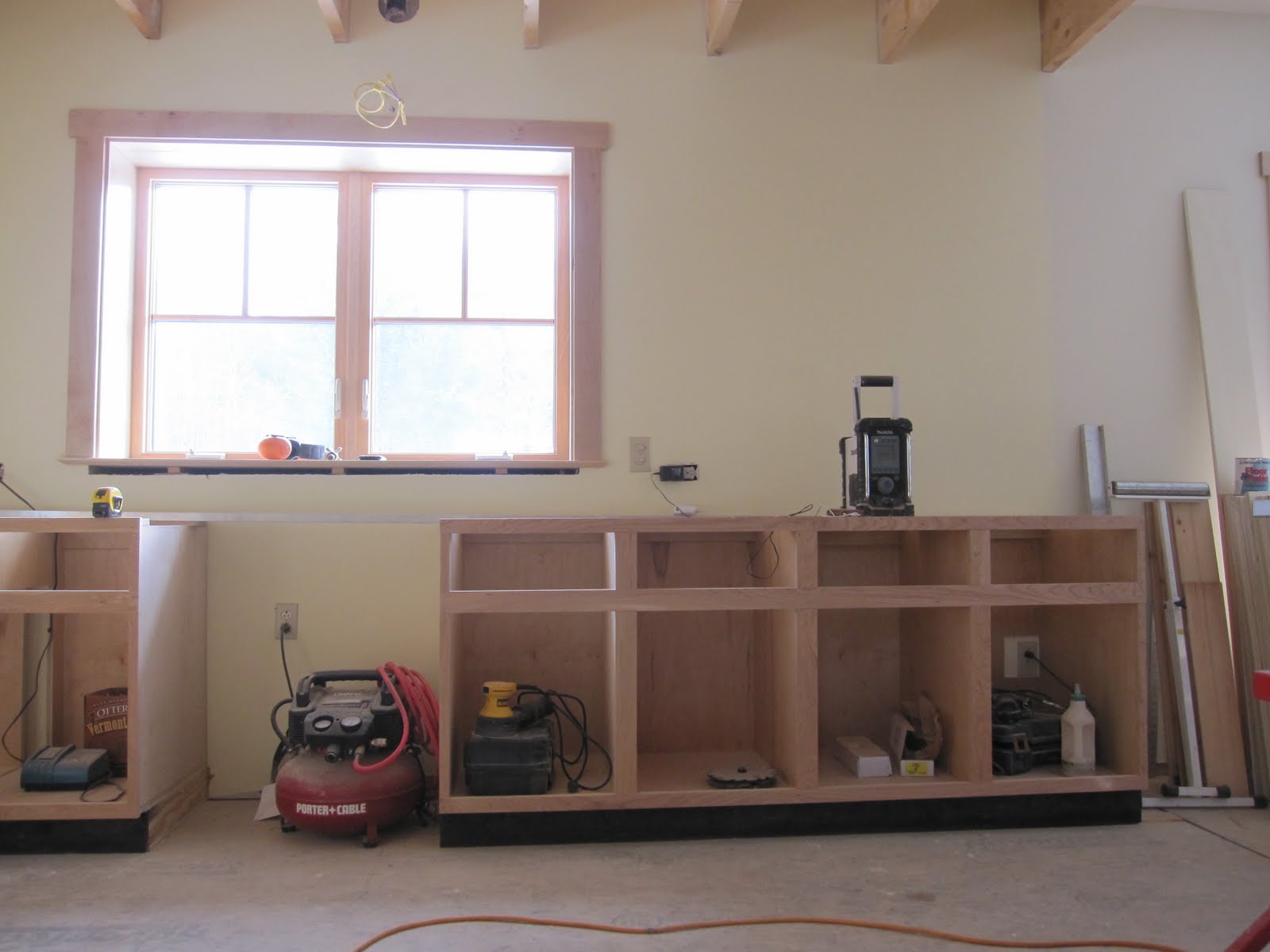 Lay Down A Kitchen Floor Under Cabinets Lay Down A Kitchen Floor Under Cabinets