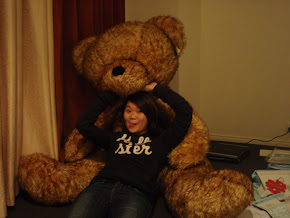Big big teddy bear in melby humble abode