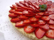 Tarta de frutillas con pastelera o chantilli
