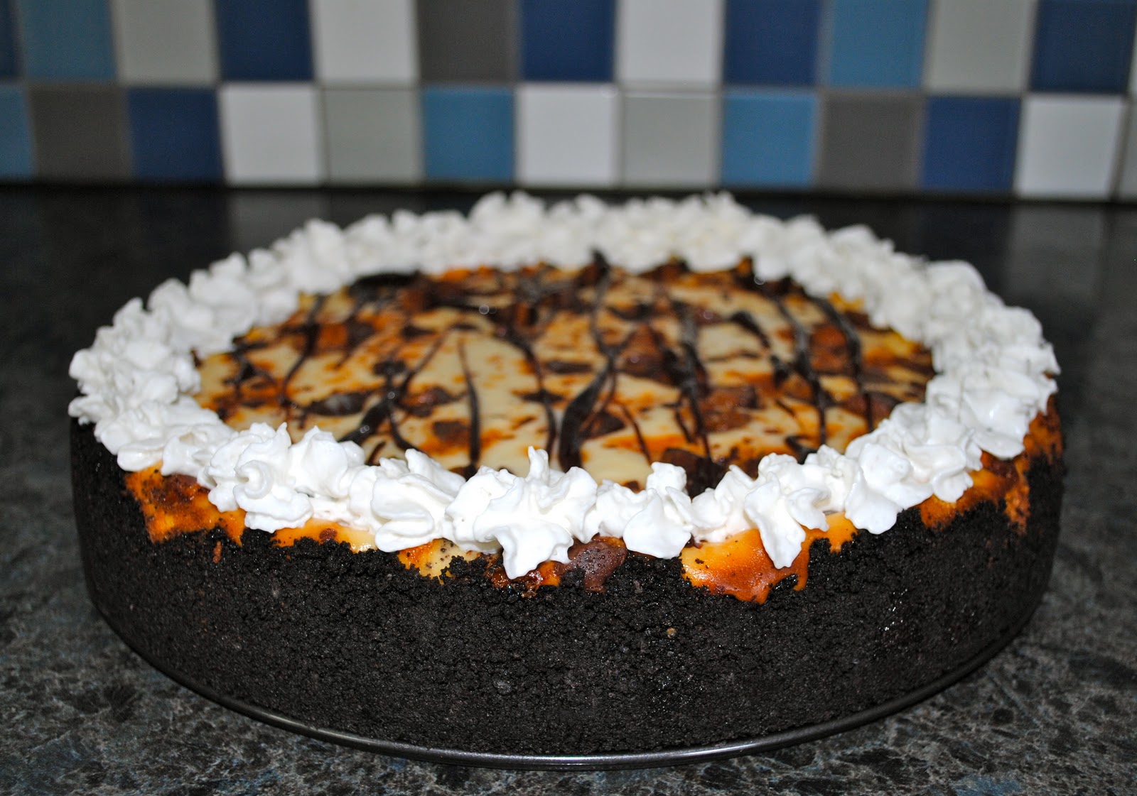 6 O'Clock Dinner adam's peanut butter cup fudge ripple cheesecake