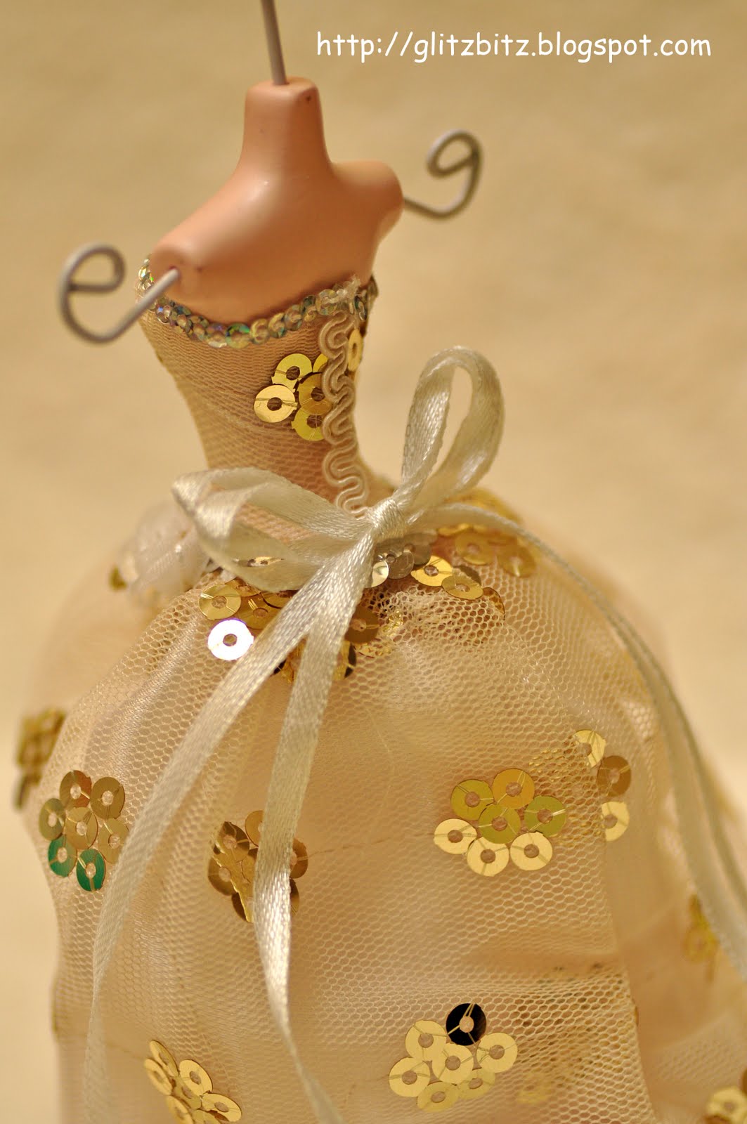 Glitzbitz Mannequin Jewellery Stand