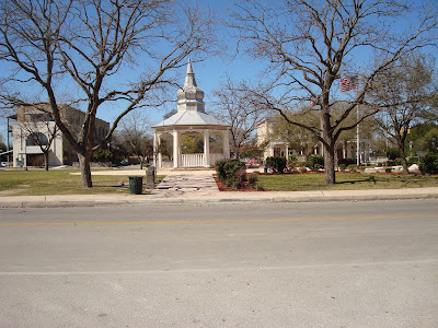 London Calling: Shopping Main Street: Boerne
