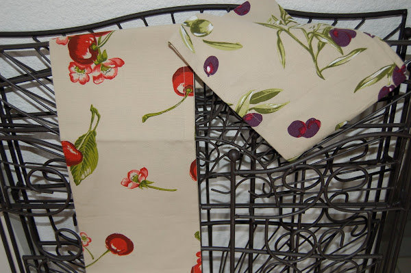 Gammes cerise et olive AMARELLE