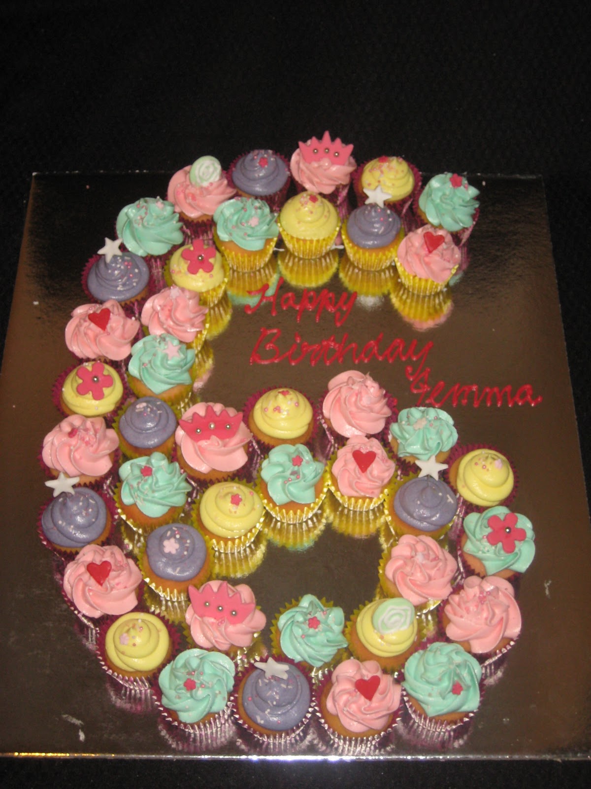 Big Cake Little Cake Mini Cupcakes