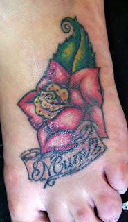 Amazing Flower Tattoos With Image Flower Tattoo Designs For Female Tattoo With Foot Flower Tattoo Picture 2