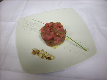 Tartare di tonno con olio di nocciola