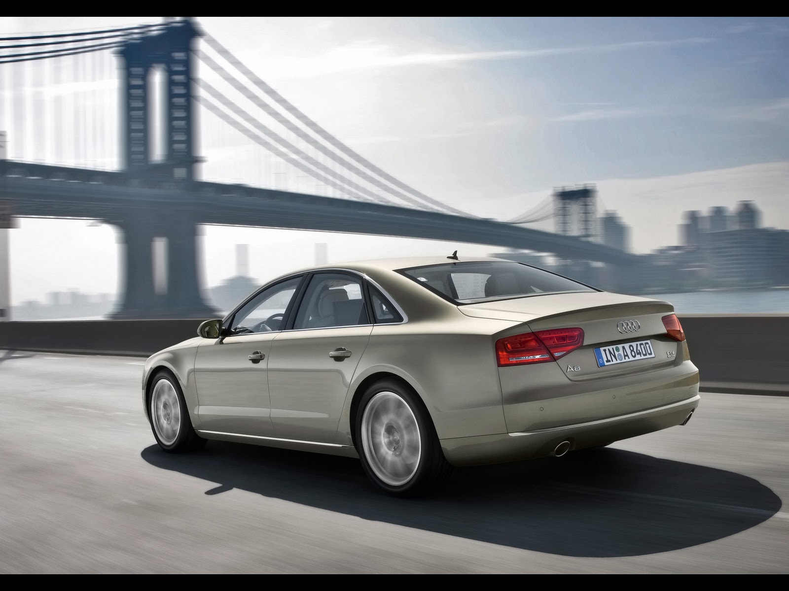 Ауди a8 2010