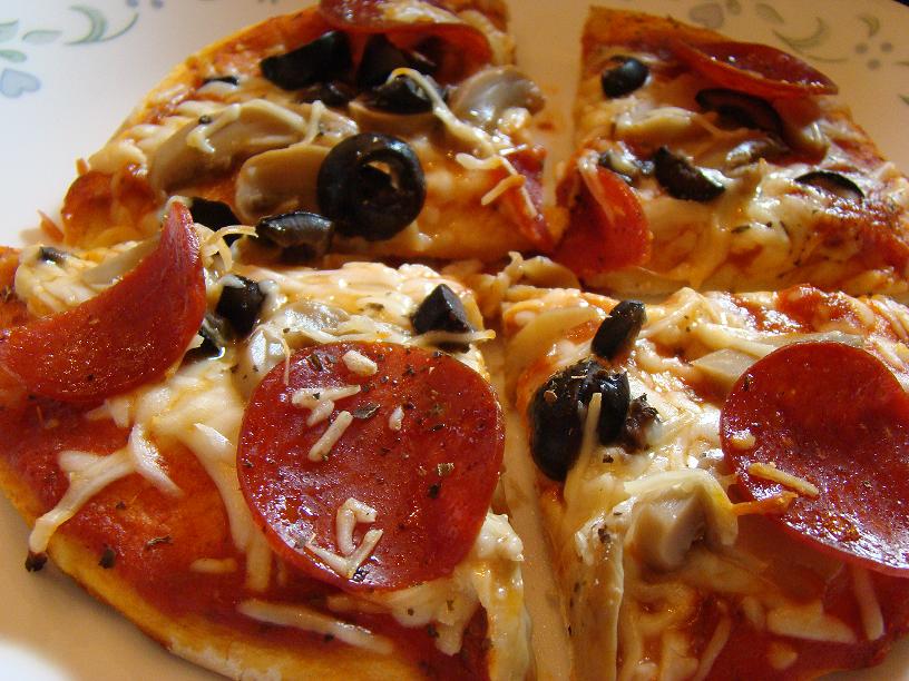 Tami's Kitchen Table Talk Pita Pizza