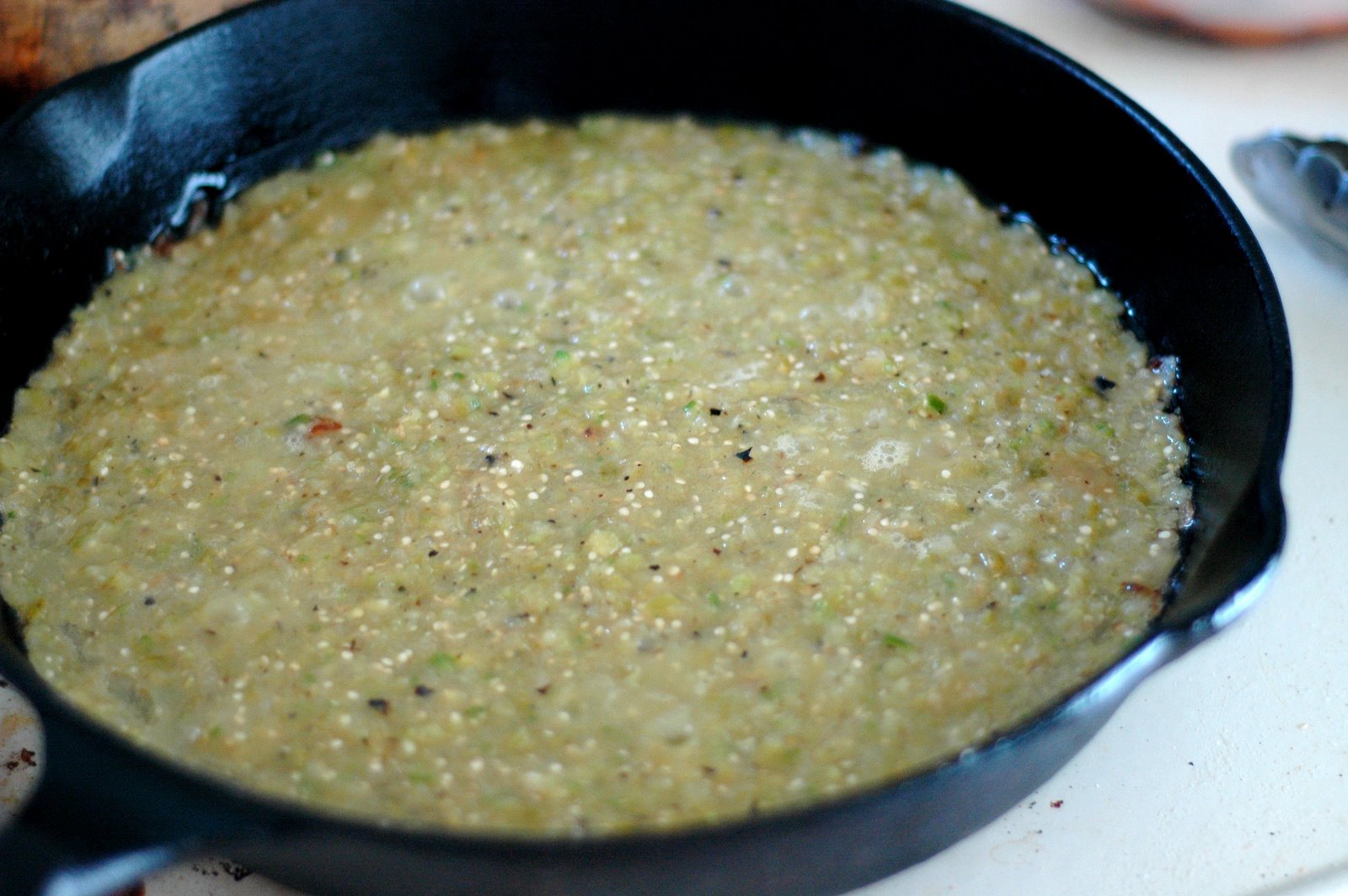 [tomatillo+sauce-2.jpg]