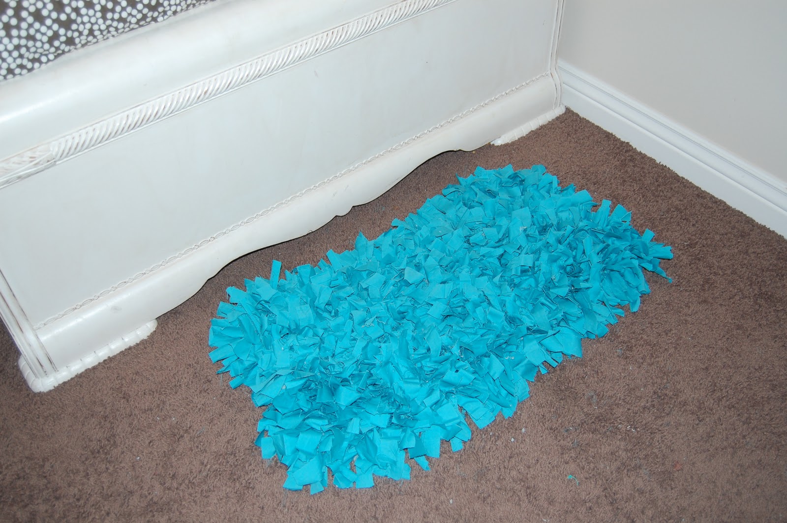 Furniture Fix Shag Rug Tutorial