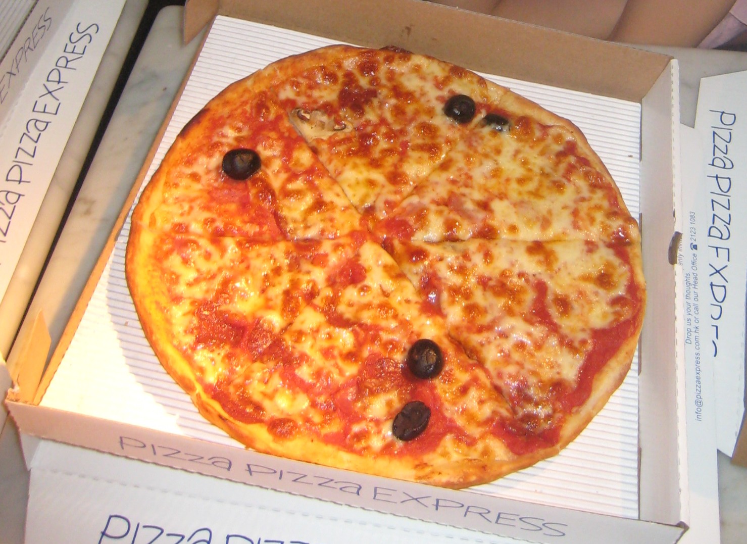 [Pizza.JPG]