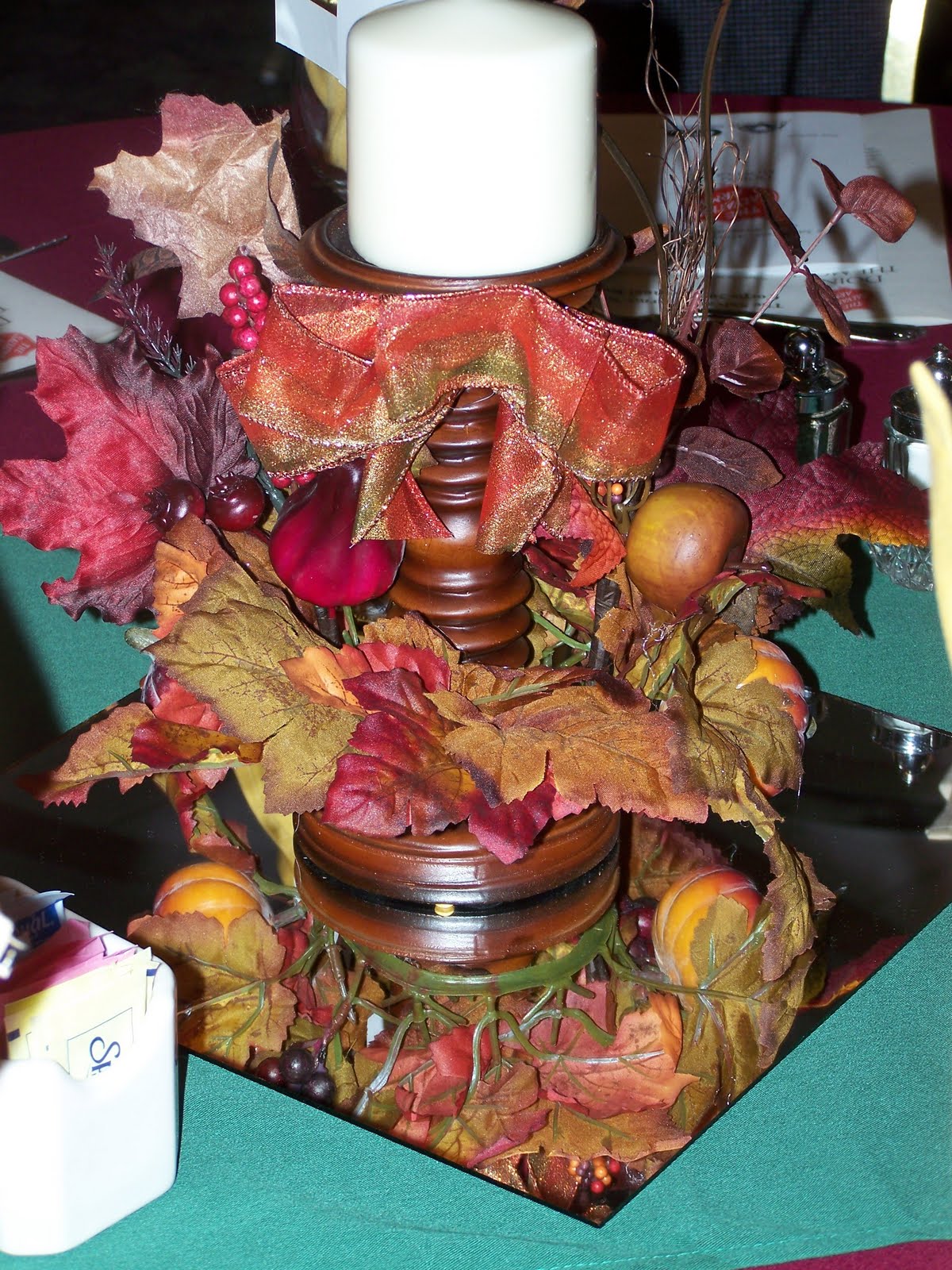 American Honey Home: Salvation Army Centerpieces