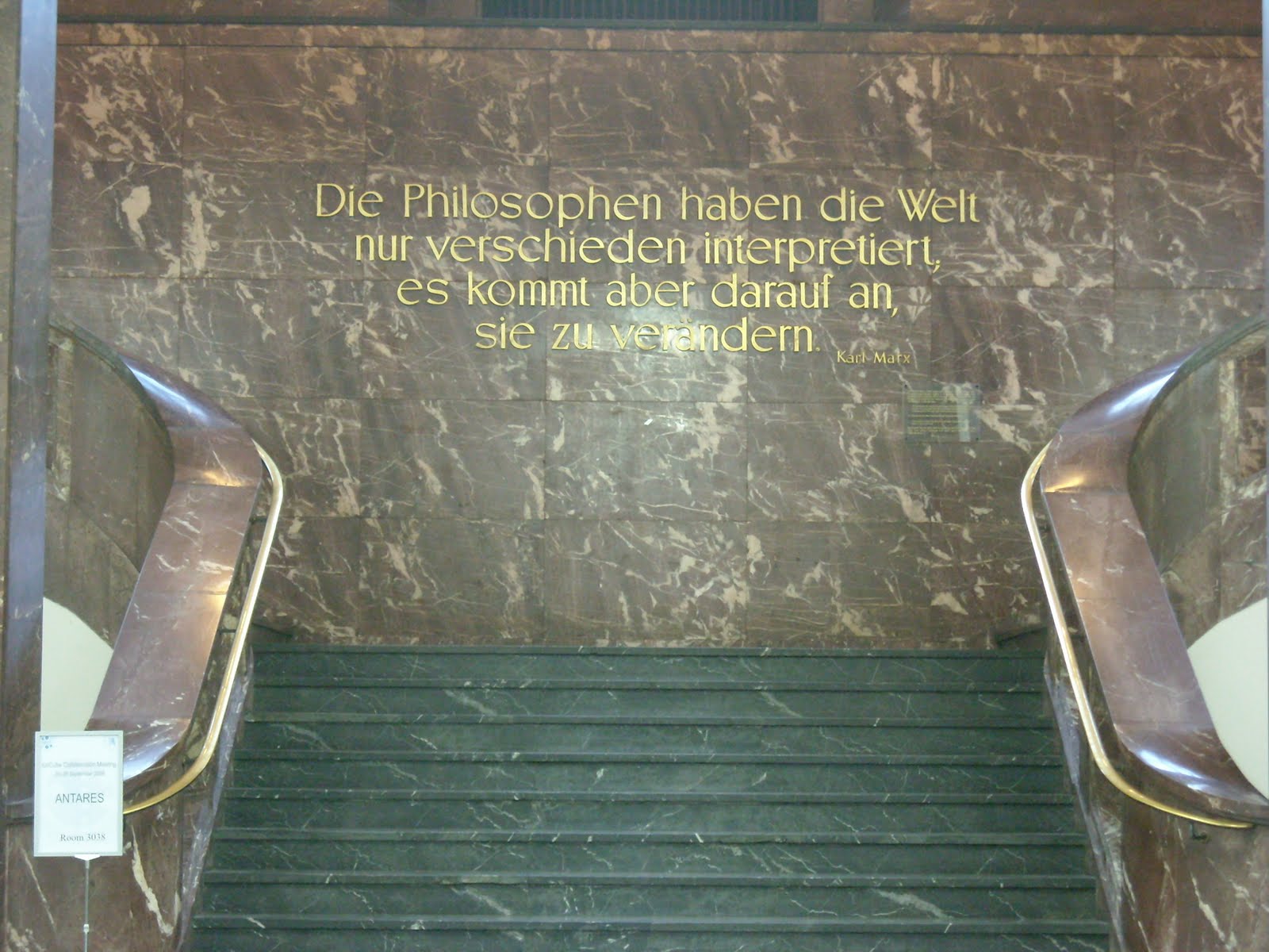 [DSCN4545.JPG]