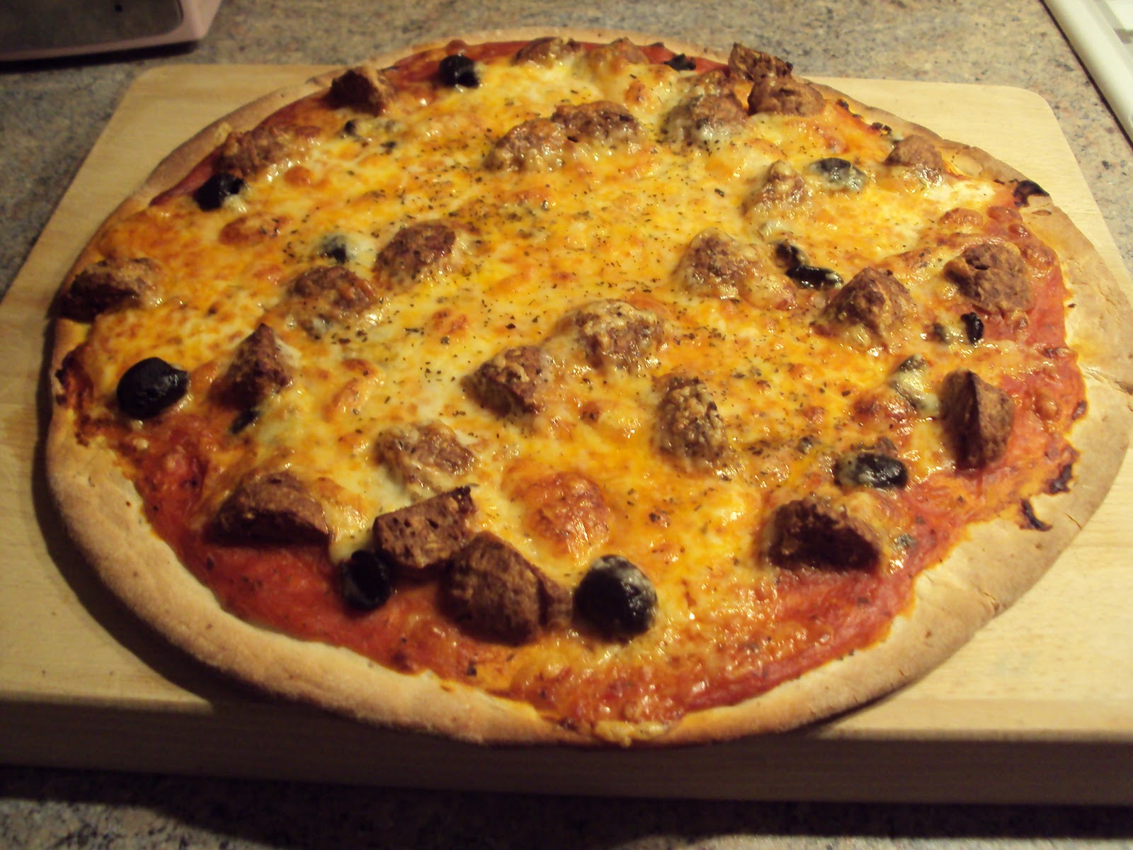 The Quorn Supremacy Pizza with Quorn Italian Balls