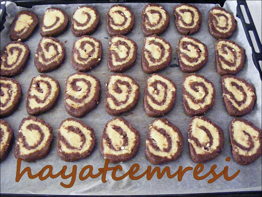 HAYATCEMRESİ MISIR UNLU HELEZON KURABİYE
