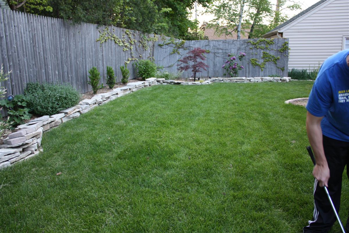 Russet Street Reno: Backyard golf