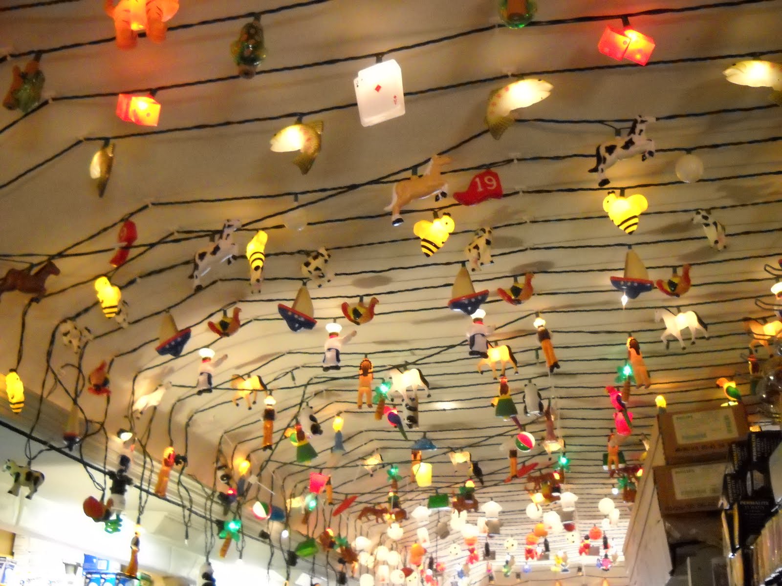 homenowfinally YOU LIGHT UP MY LIFE!! JUST BULBS E. 60 ST. NYC