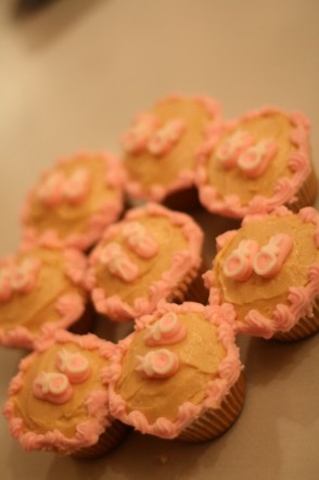 [Peanut+Butter+Cupcakes.jpg]