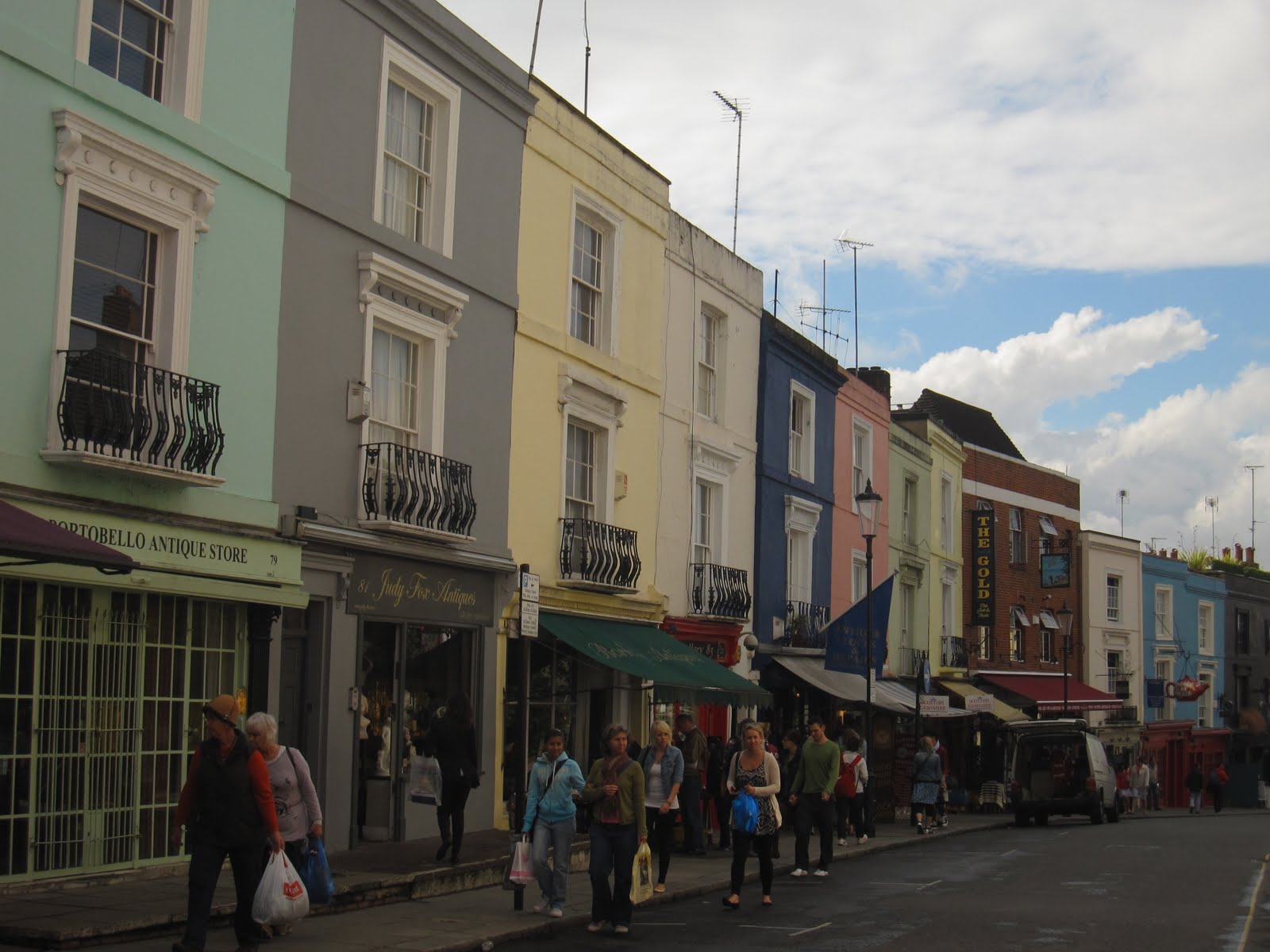 Minding the Gaps From Notting HillPortobello RoadLadbroke Grove