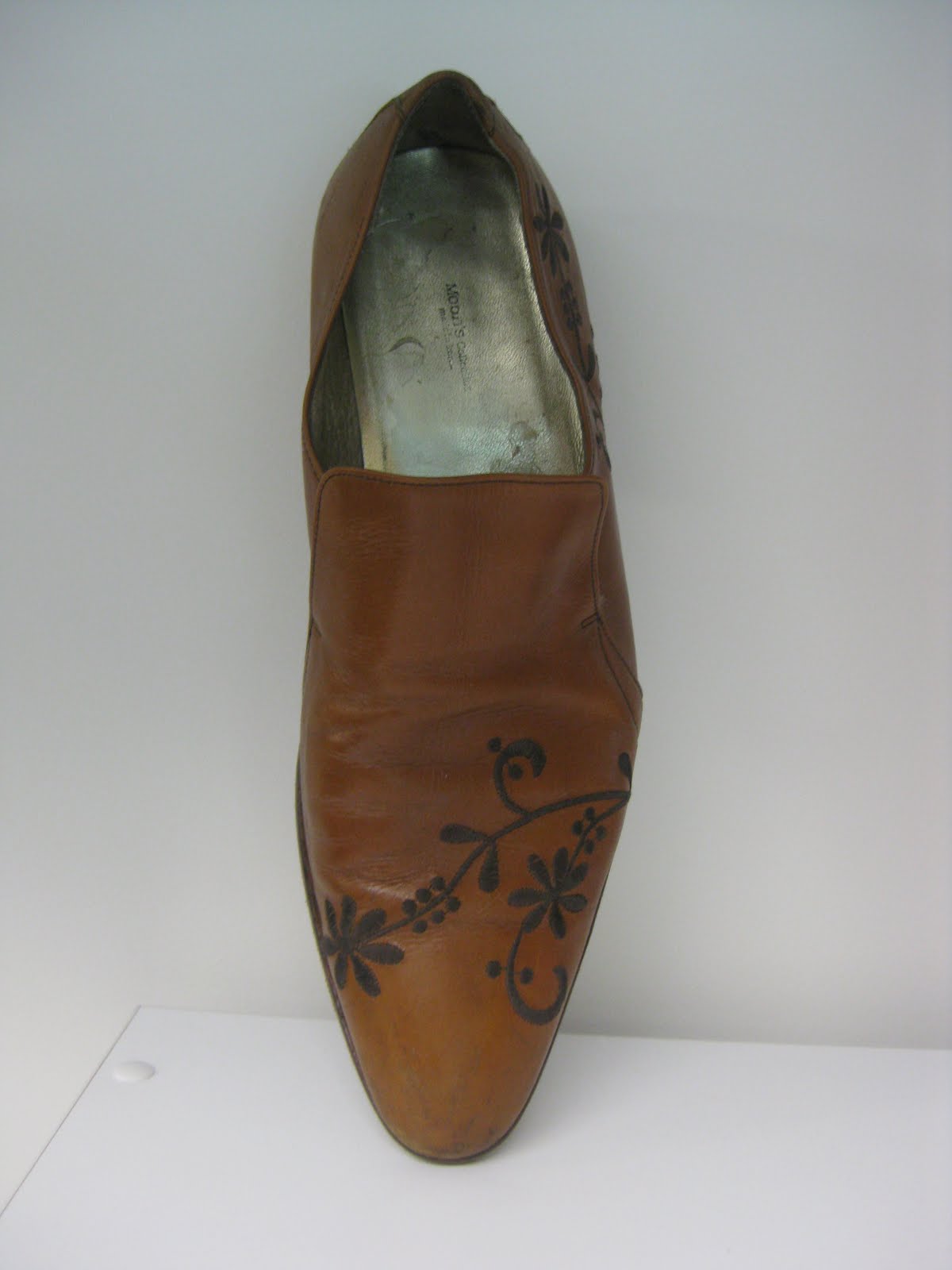 MEN MAKE FASHION TOO