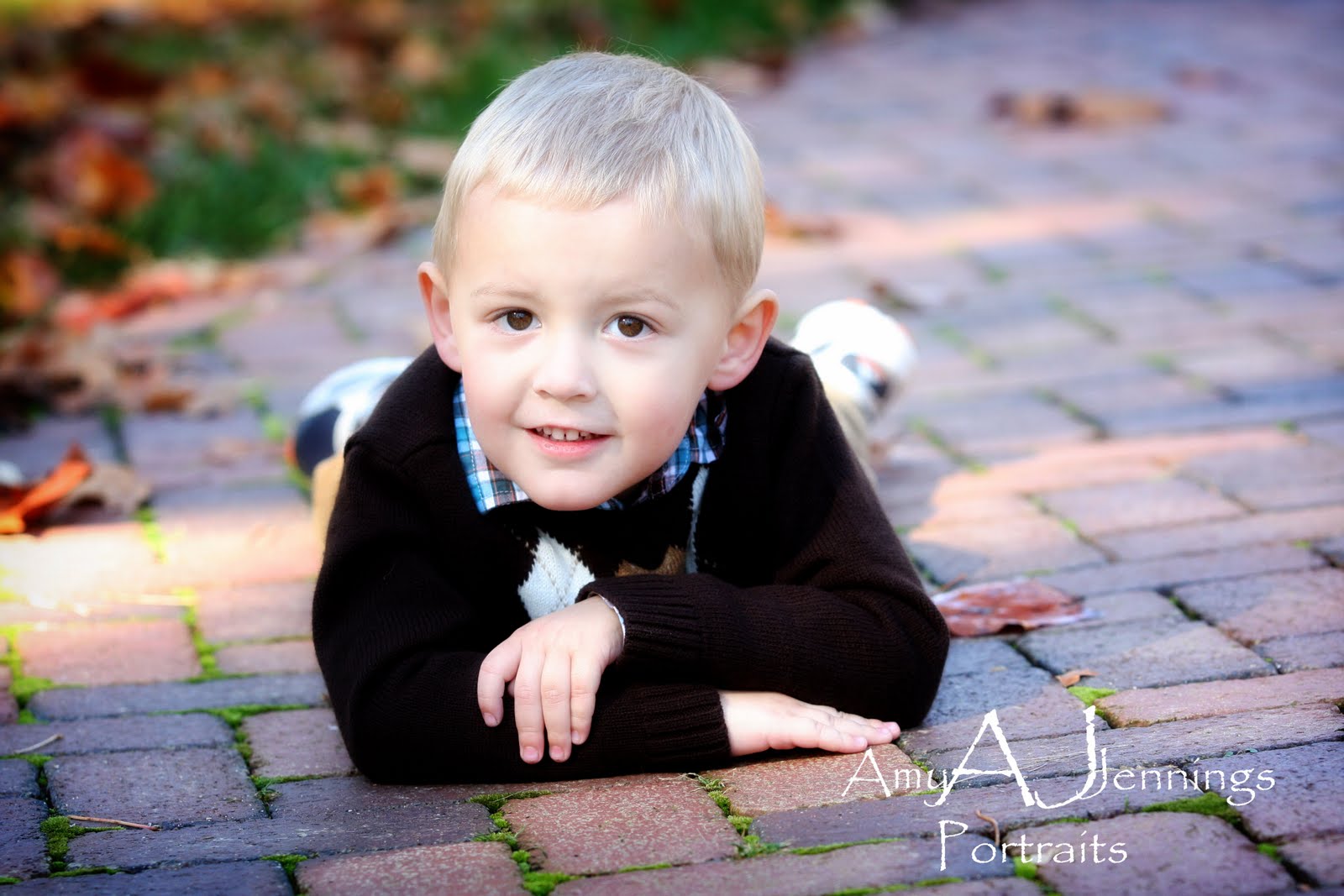 Amy Jennings Portraits Silas and Finn...sweet, sweet brothers