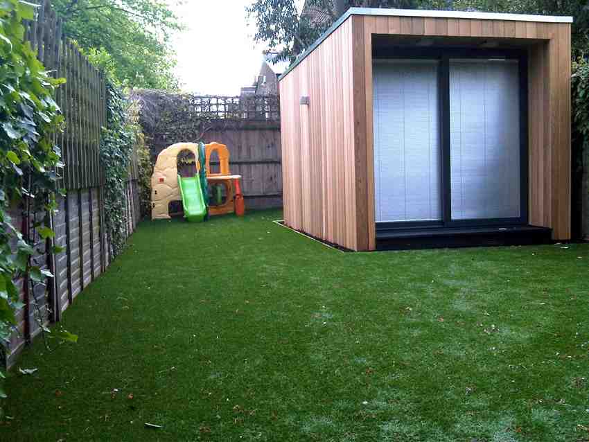 Shedworking Artificial grass