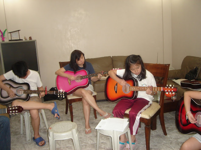 Ma'am Sheila Tan with son Cedric and daughter Wea