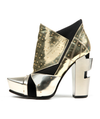 A SILENT SCREAM IN A NOISY WORLD: RAPHAEL YOUNG: URBAN HAUTE COUTURE SHOES