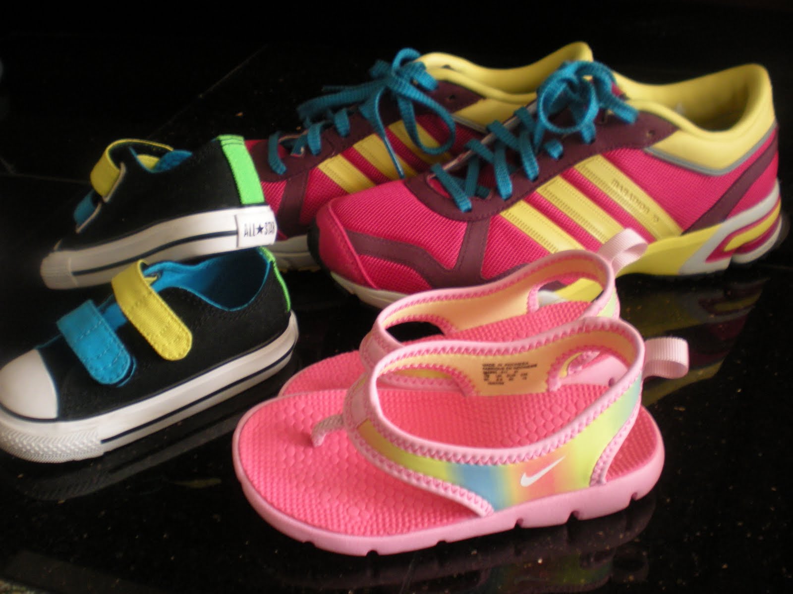 Ippssy Eggos Shoe shopping